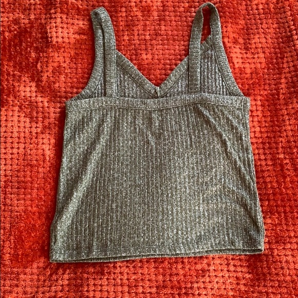 American Eagle Green Soft and Sexy Cropped Tank - Picture 2 of 3